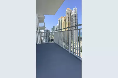 210 174th Street #1901, Sunny Isles Beach, FL 33160 - Photo 23