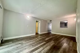 726 SW 81st Ave, North Lauderdale, FL 33068 - Photo 3