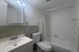 20210 NE 2nd Ave, Miami Gardens, FL 33179 - Photo 9