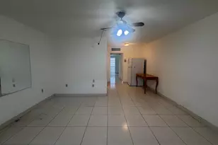 20210 NE 2nd Ave, Miami Gardens, FL 33179 - Photo 3