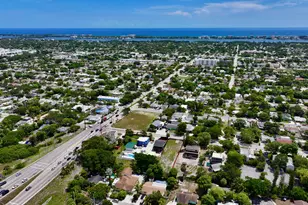 907 N A St, Lake Worth, FL 33460 - Photo 43