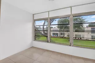 10 Willowbrook Ln, Delray Beach, FL 33446 - Photo 5