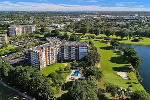 1000 St Charles Pl, Pembroke Pines, FL 33026 - Photo 33