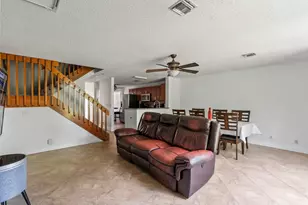 7127 Woodmont Way, Tamarac, FL 33321 - Photo 9