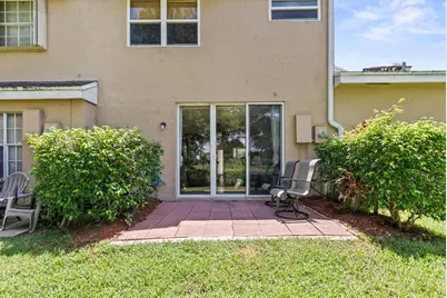 7127 Woodmont Way #7127, Tamarac, FL 33321 - Photo 11