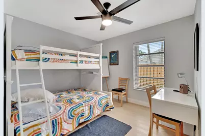 577 SW 24th Avenue, Boynton Beach, FL 33435 - Photo 25
