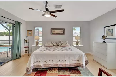 577 SW 24th Avenue, Boynton Beach, FL 33435 - Photo 13