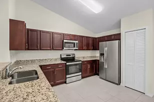 8736 98th Ct, Vero Beach, FL 32967 - Photo 11