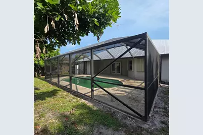 981 SW McCracken Avenue, Port Saint Lucie, FL 34953 - Photo 15