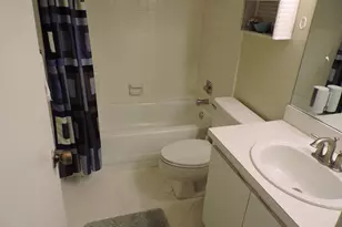 3402 Gardens E Dr, Palm Beach Gardens, FL 33410 - Photo 13