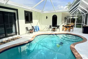608 NE 24th Ave, Pompano Beach, FL 33062 - Photo 15