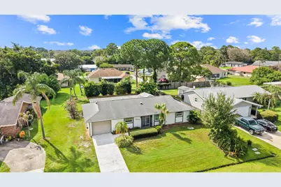 1634 SE Clearmont Street, Port Saint Lucie, FL 34983 - Photo 33