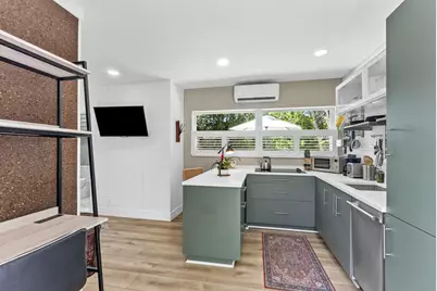 1627 NE 17th Avenue, Fort Lauderdale, FL 33305 - Photo 17