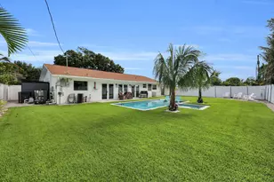 8 Windsor Rd W, Jupiter, FL 33469 - Photo 33