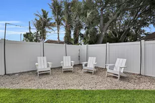 8 Windsor Rd W, Jupiter, FL 33469 - Photo 35