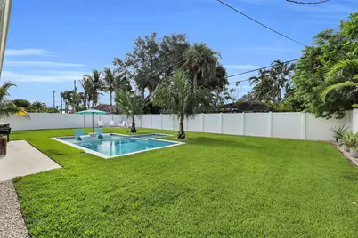 8 Windsor Road W, Jupiter, FL 33469 - Photo 35