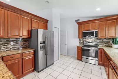 5737 Royal Club Drive, Boynton Beach, FL 33437 - Photo 5