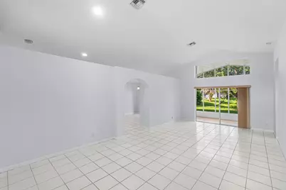 5737 Royal Club Drive, Boynton Beach, FL 33437 - Photo 3