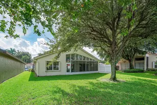 5737 Royal Club Dr, Boynton Beach, FL 33437 - Photo 15