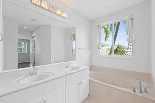 1204 Camellia Cir, Weston, FL 33326 - Photo 19