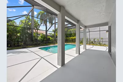 1204 Camellia Circle, Weston, FL 33326 - Photo 5