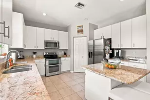 1690 Corsica Dr, Wellington, FL 33414 - Photo 13