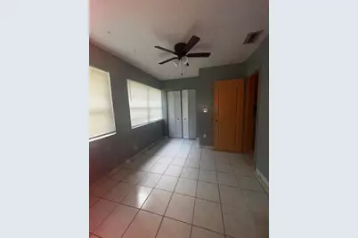 3830 Roan Court E, West Palm Beach, FL 33403 - Photo 9