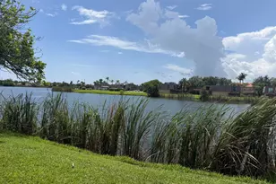 1501 Waterview Cir, Palm Springs, FL 33461 - Photo 3