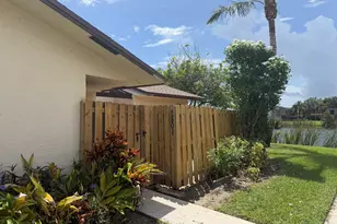 1501 Waterview Cir, Palm Springs, FL 33461 - Photo 1