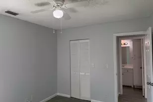 1501 Waterview Cir, Palm Springs, FL 33461 - Photo 19