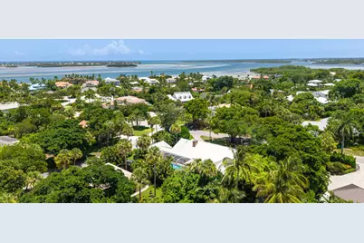 15 W High Point Road, Sewalls Point, FL 34996 - Photo 3
