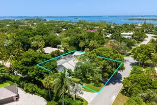15 W High Point Rd, Sewalls Point, FL 34996 - Photo 7