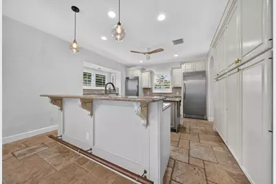 15 W High Point Road, Sewalls Point, FL 34996 - Photo 17