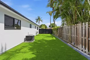 2860 Monroe St, Hollywood, FL 33020 - Photo 25