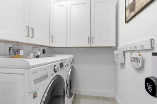 2860 Monroe St, Hollywood, FL 33020 - Photo 13