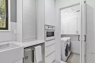 2860 Monroe St, Hollywood, FL 33020 - Photo 13