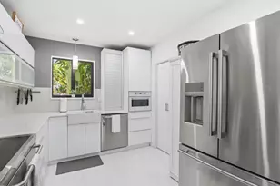 2860 Monroe St, Hollywood, FL 33020 - Photo 11