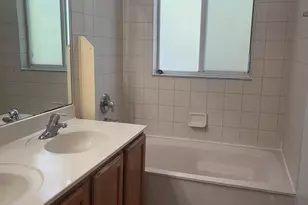 3231 Laurel Ridge Cir, Riviera Beach, FL 33404 - Photo 13