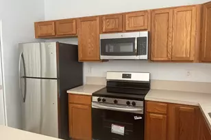 3231 Laurel Ridge Cir, Riviera Beach, FL 33404 - Photo 5