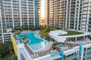 220 Lake Shore Dr, Lake Park, FL 33403 - Photo 3