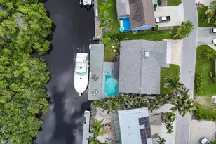 715 SW Salerno Rd, Stuart, FL 34997 - Photo 37