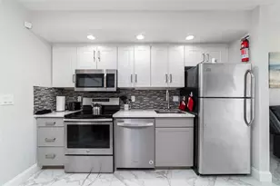 1479 SE 4th Ave, Deerfield Beach, FL 33441 - Photo 5