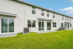 646 Salisbury Cir, Fort Pierce, FL 34982 - Photo 29