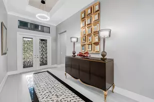 9228 Coral Isles Cir, Palm Beach Gardens, FL 33412 - Photo 5