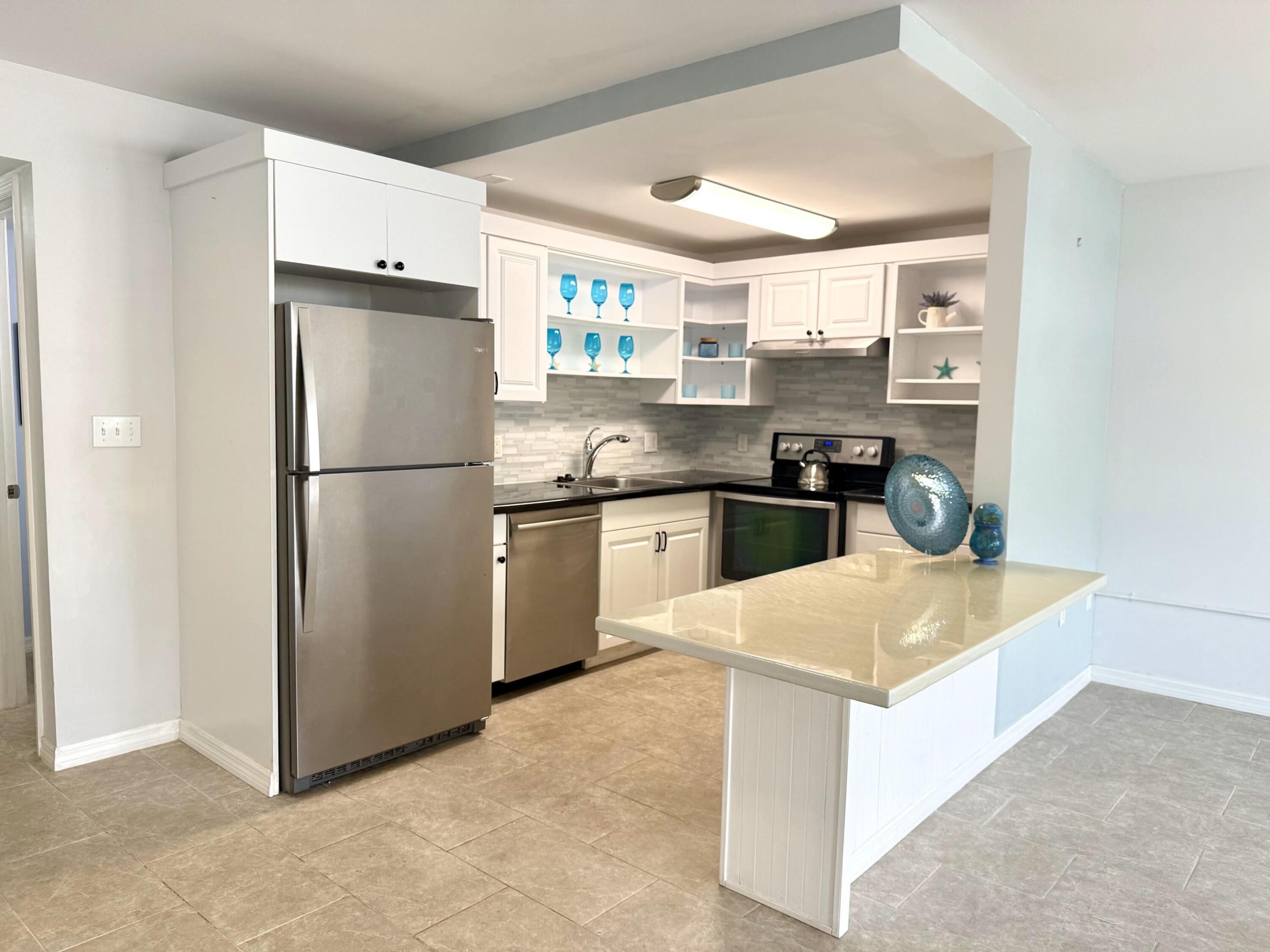 28 Ventnor B Dr - 28 Ventnor B Dr, Deerfield Beach, FL 33442 Luxury Property | Jose Angel Pina