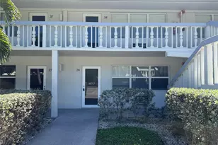 28 Ventnor B Dr, Deerfield Beach, FL 33442 - Photo 3