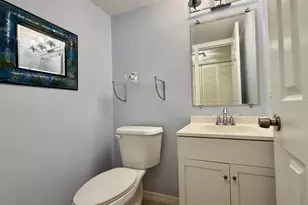 28 Ventnor B Dr, Deerfield Beach, FL 33442 - Photo 9
