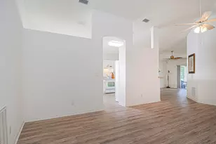 1143 N 13th Square, Vero Beach, FL 32960 - Photo 13