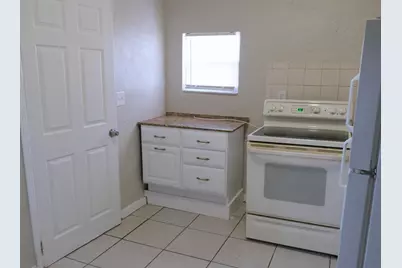 1104 22nd Street #B, West Palm Beach, FL 33407 - Photo 7