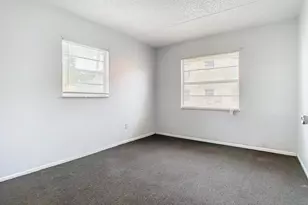 694 Michigan Ct, Saint Cloud, FL 34769 - Photo 23